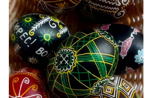 Tak było w Domu Ukraińskim na warsztatach pisankarskich!