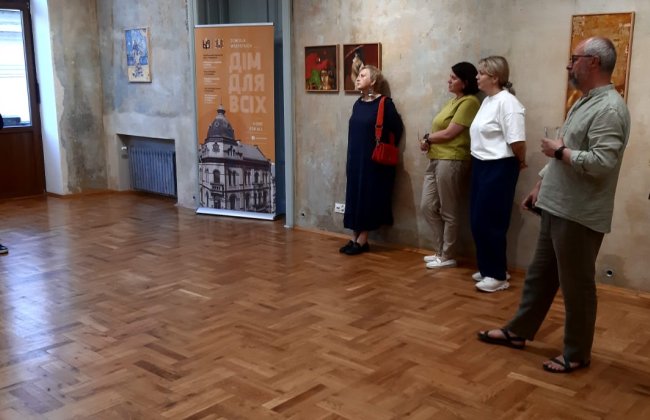 Wystawa obrazów Wołodymyra Makarenki 