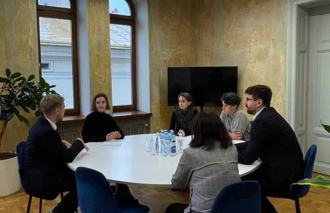 Wizyta w Domu Ukraińskim przedstawicieli Ambasady Wielkiej Brytanii w Warszawie